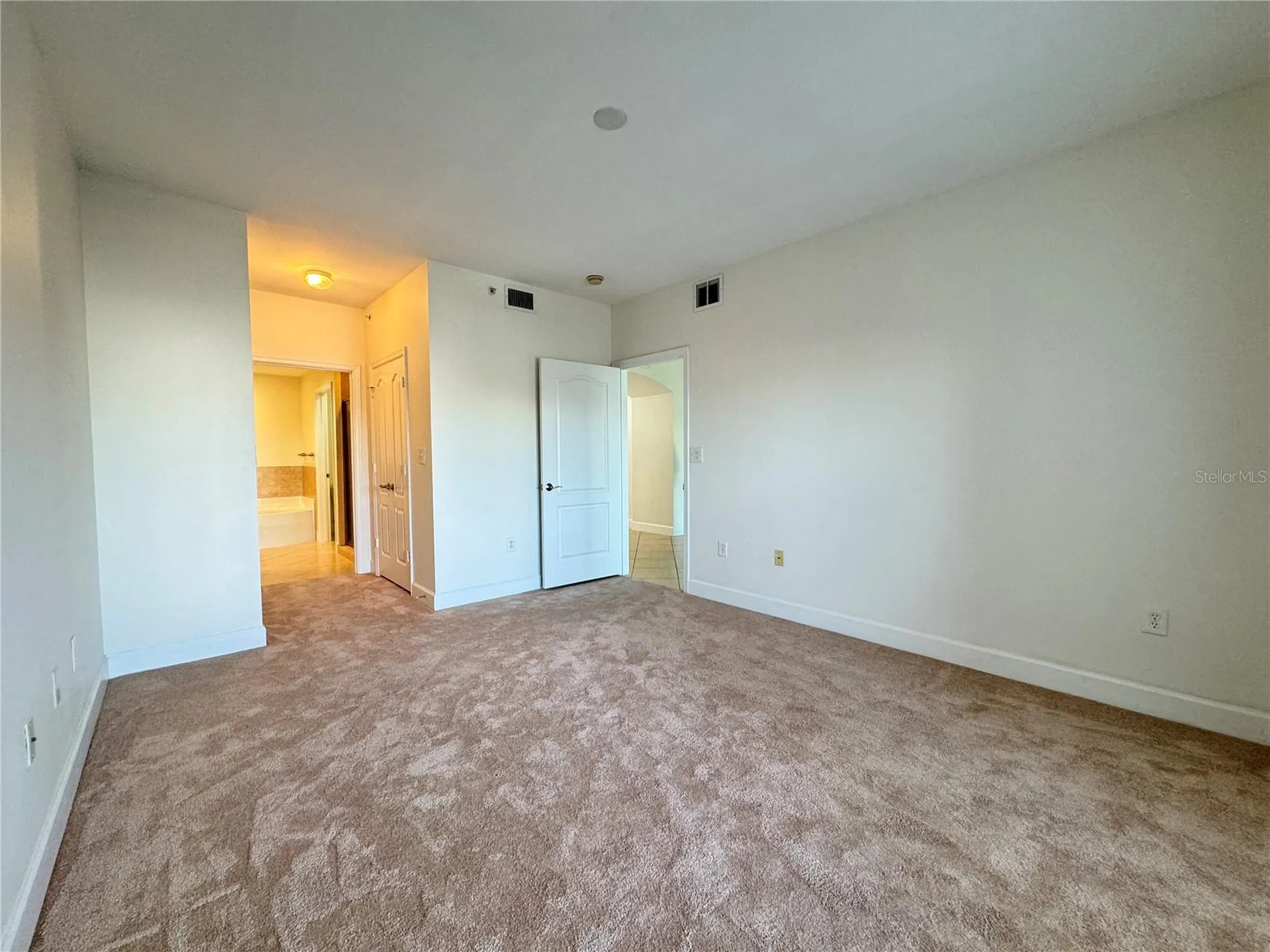 808 3rd Avenue W Bradenton FL 34205