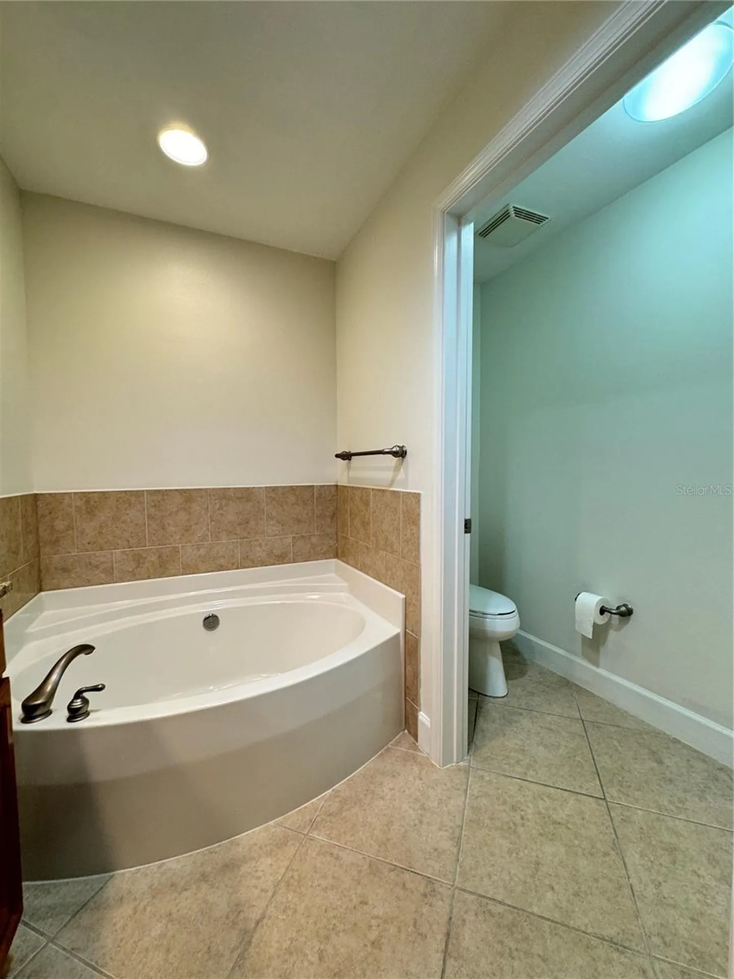 808 3rd Avenue W Bradenton FL 34205
