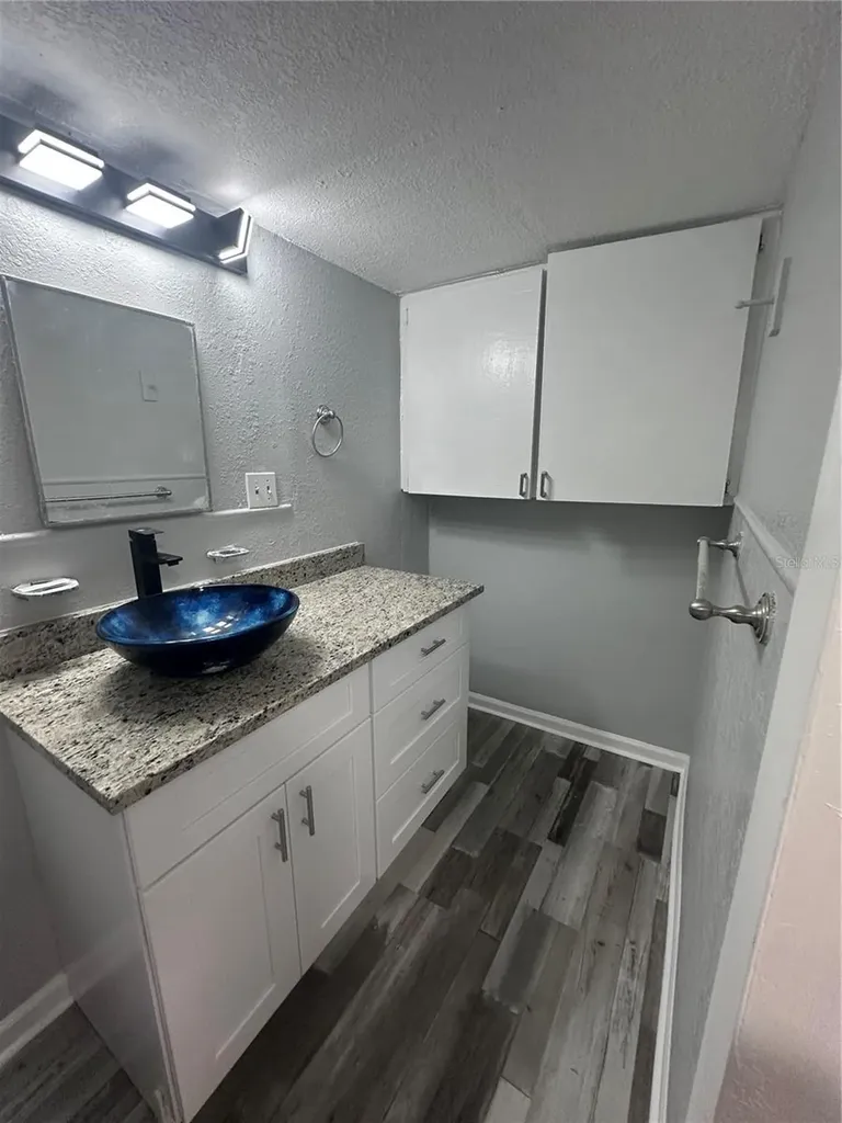 128 W North Street Tampa FL 33604