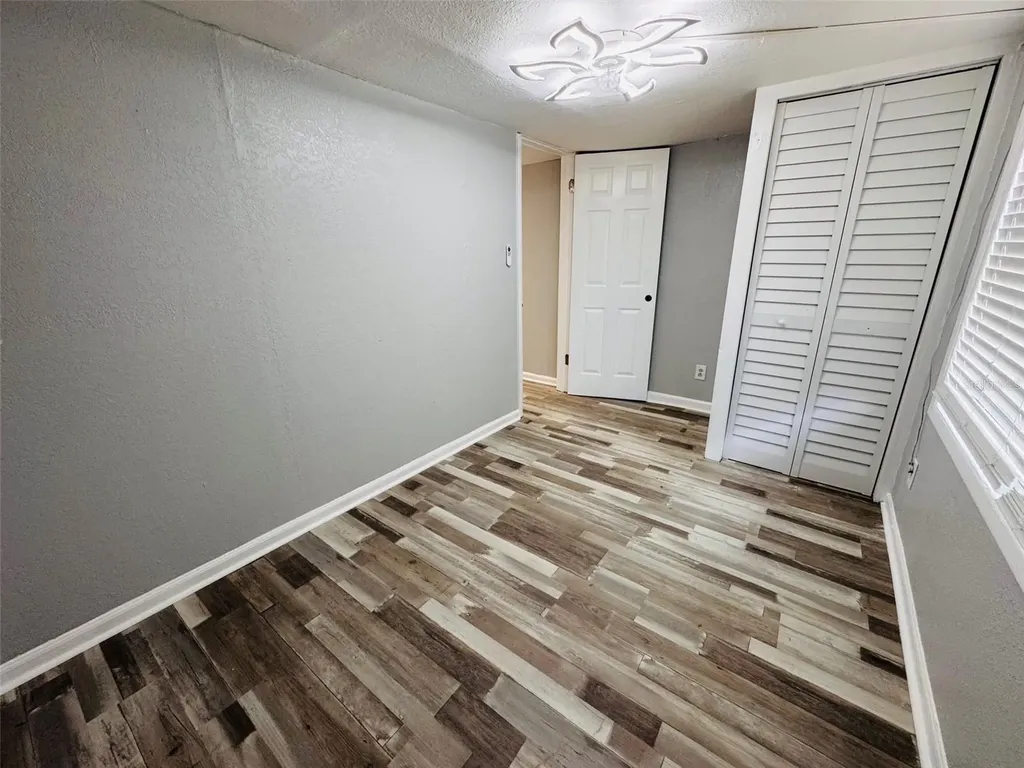 128 W North Street Tampa FL 33604