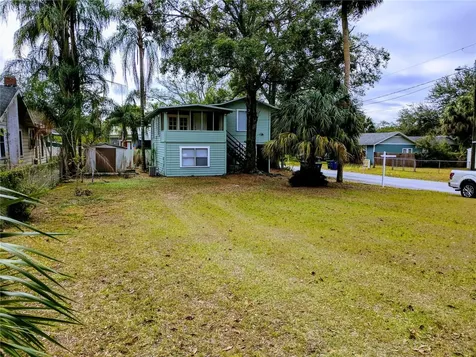 128 W North Street Tampa FL 33604