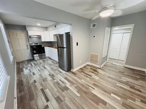 128 W North Street Tampa FL 33604