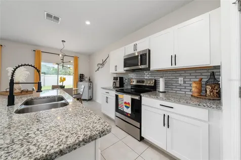 145 Silver Maple Bend Davenport FL 33837