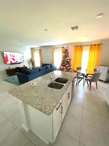 145 Silver Maple Bend Davenport FL 33837