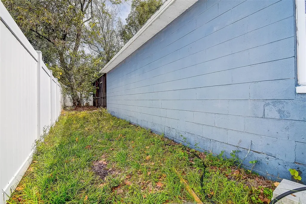 3104 E 21st Avenue Tampa FL 33605