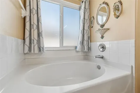 12803 Longcrest Drive Riverview FL 33579