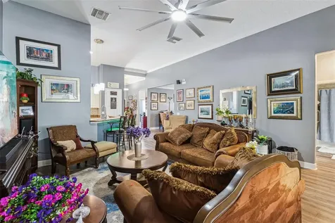 4802 Royce Drive Mount Dora FL 32757