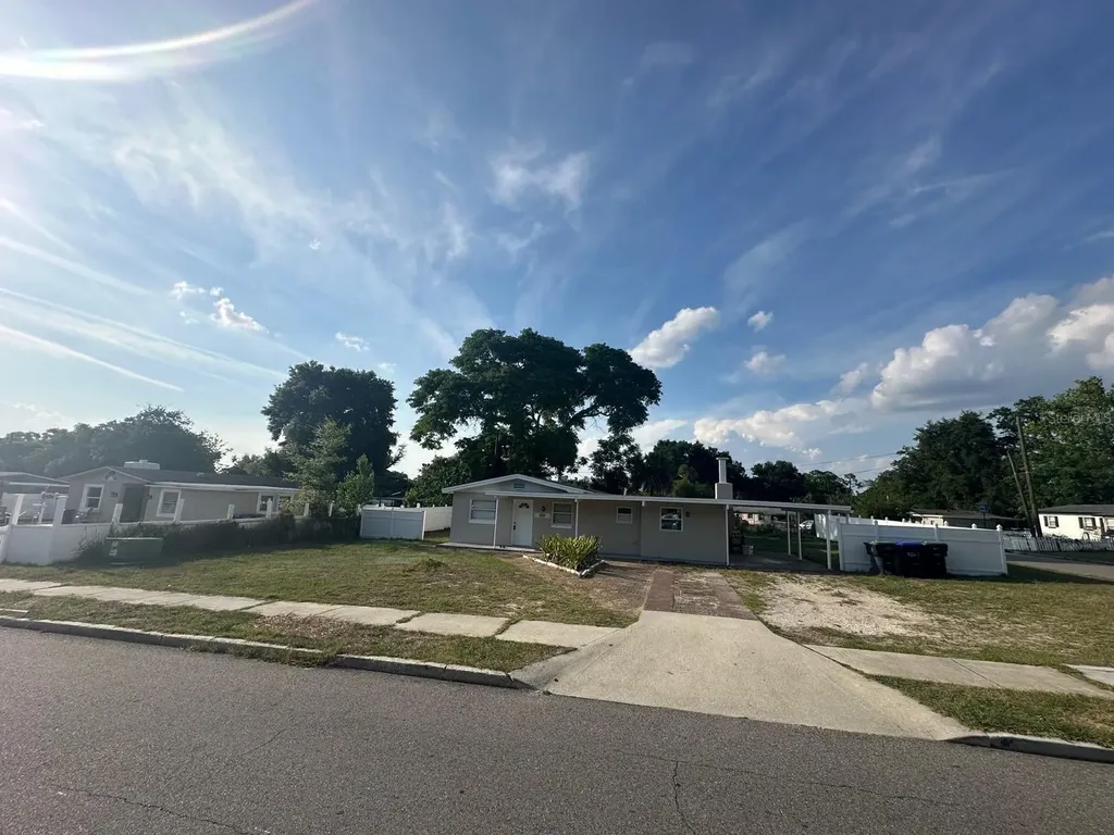 7207 Harwick Drive Orlando FL 32818