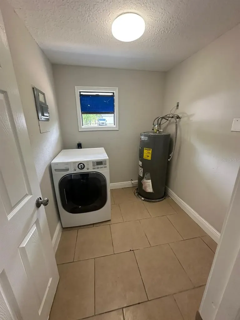 7207 Harwick Drive Orlando FL 32818