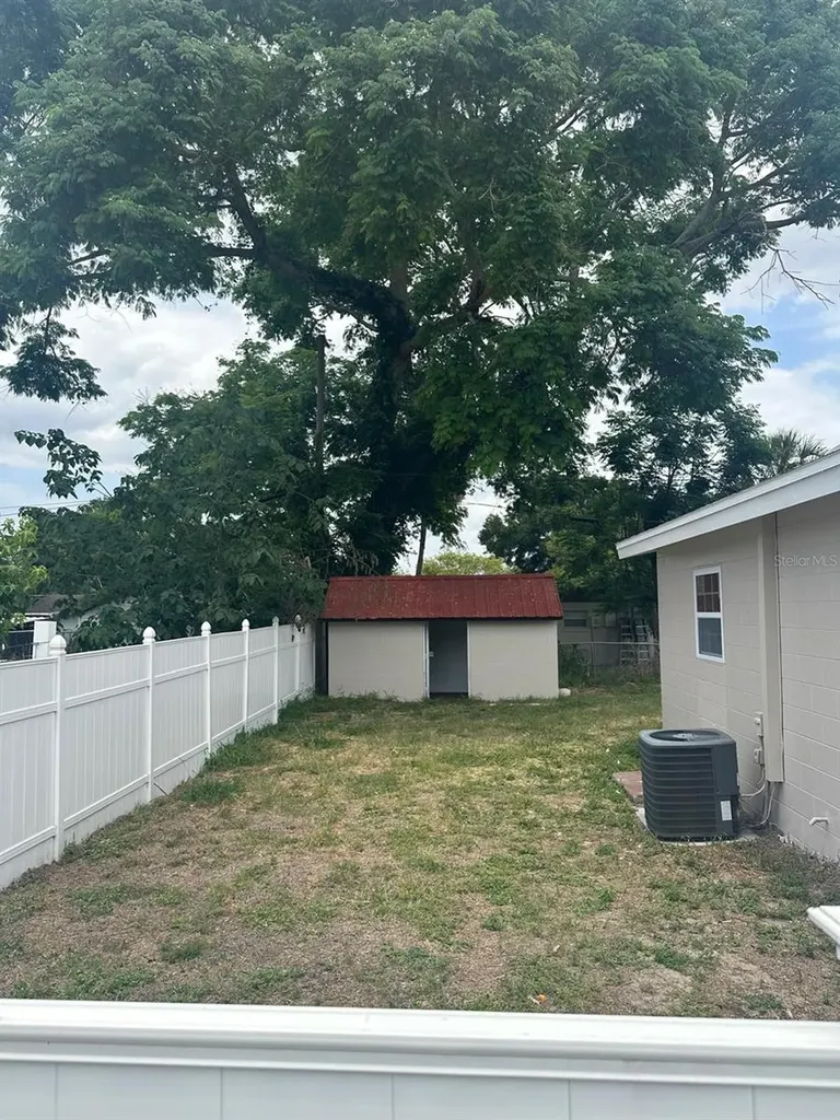 7207 Harwick Drive Orlando FL 32818