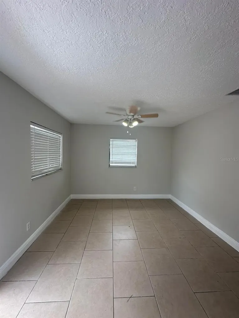 7207 Harwick Drive Orlando FL 32818
