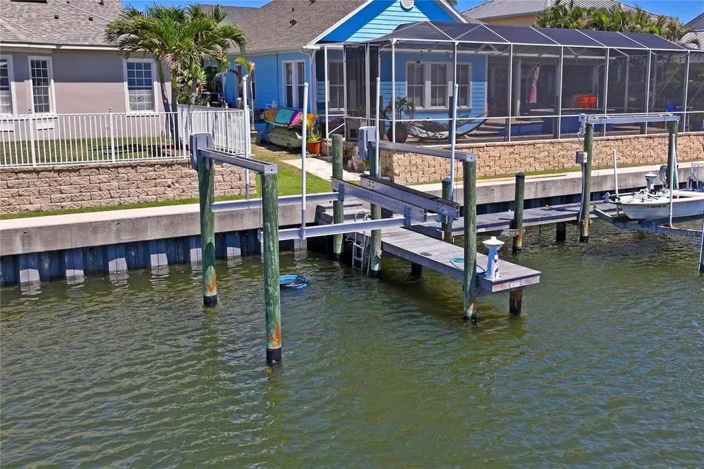 5714 Sea Trout Place Apollo Beach FL 33572