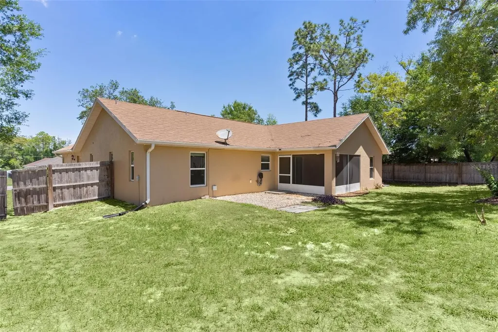 8770 SE 161st Street Summerfield FL 34491