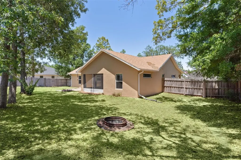 8770 SE 161st Street Summerfield FL 34491