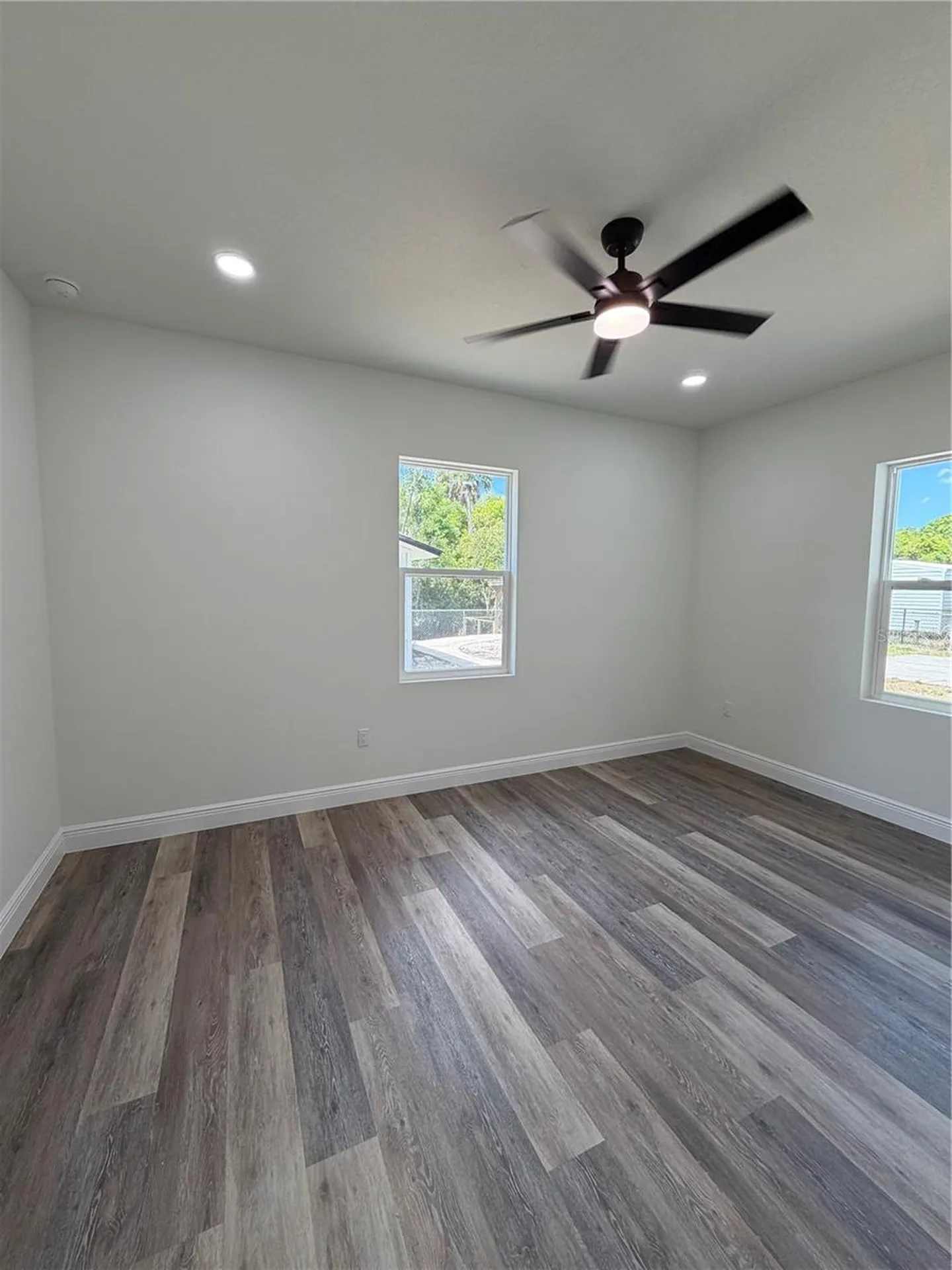 7152 Palm Avenue Leesburg FL 34788