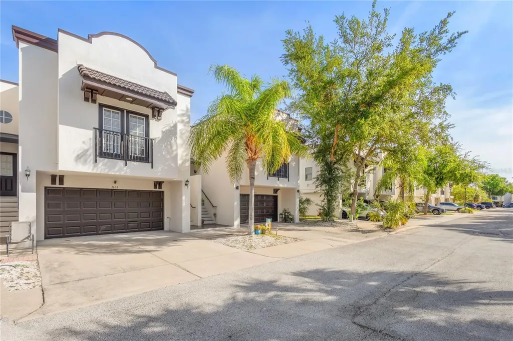 3633 Bay Heights Way Tampa FL 33611