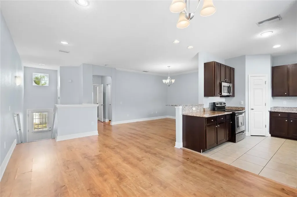 3633 Bay Heights Way Tampa FL 33611
