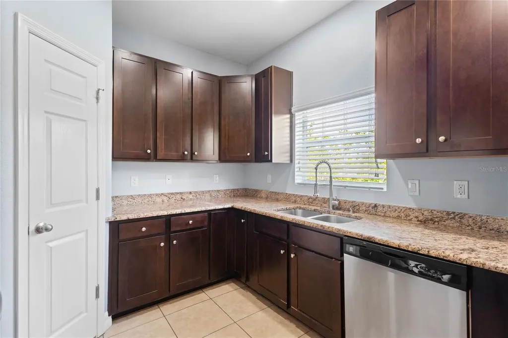 3633 Bay Heights Way Tampa FL 33611