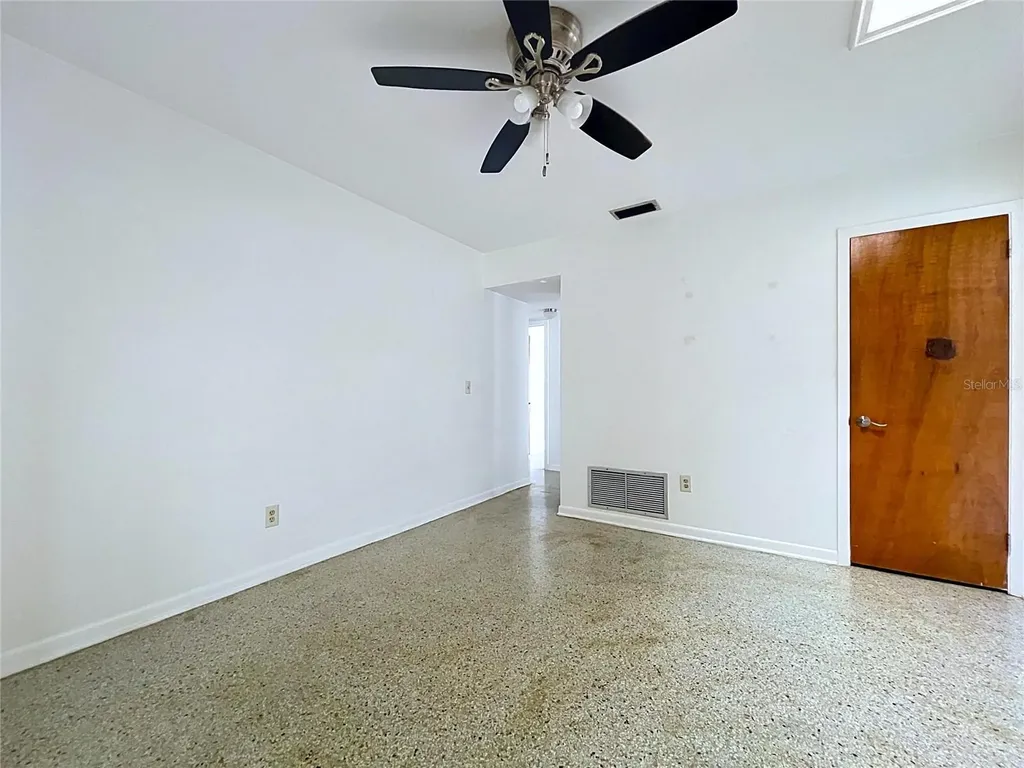 7706 W Elm Street Tampa FL 33615