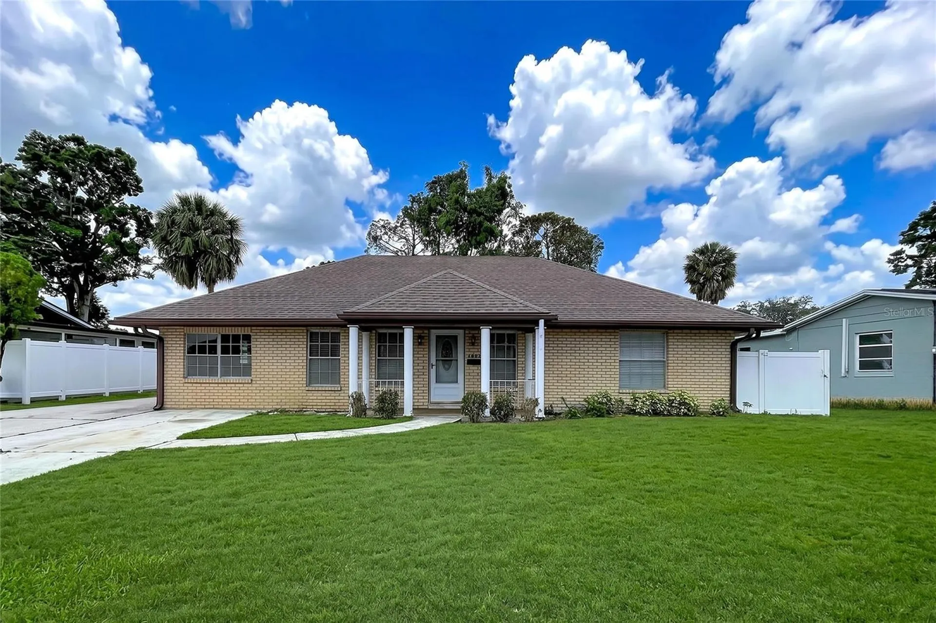 7706 W Elm Street Tampa FL 33615