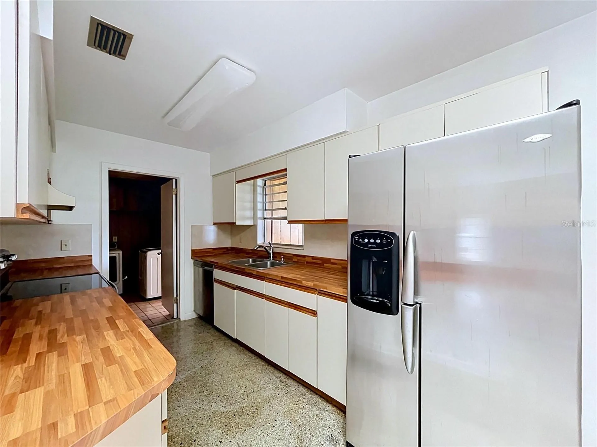 7706 W Elm Street Tampa FL 33615