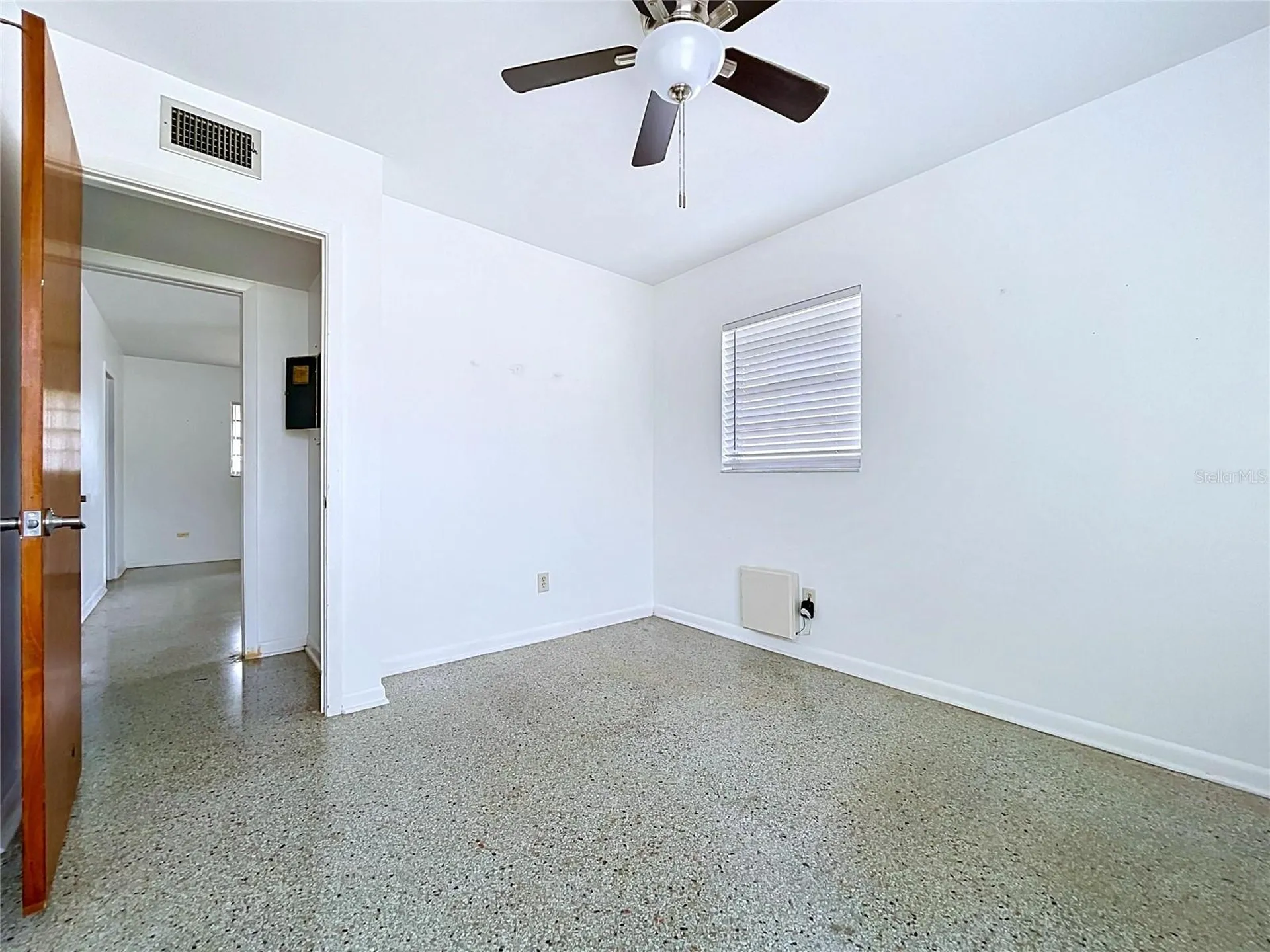 7706 W Elm Street Tampa FL 33615