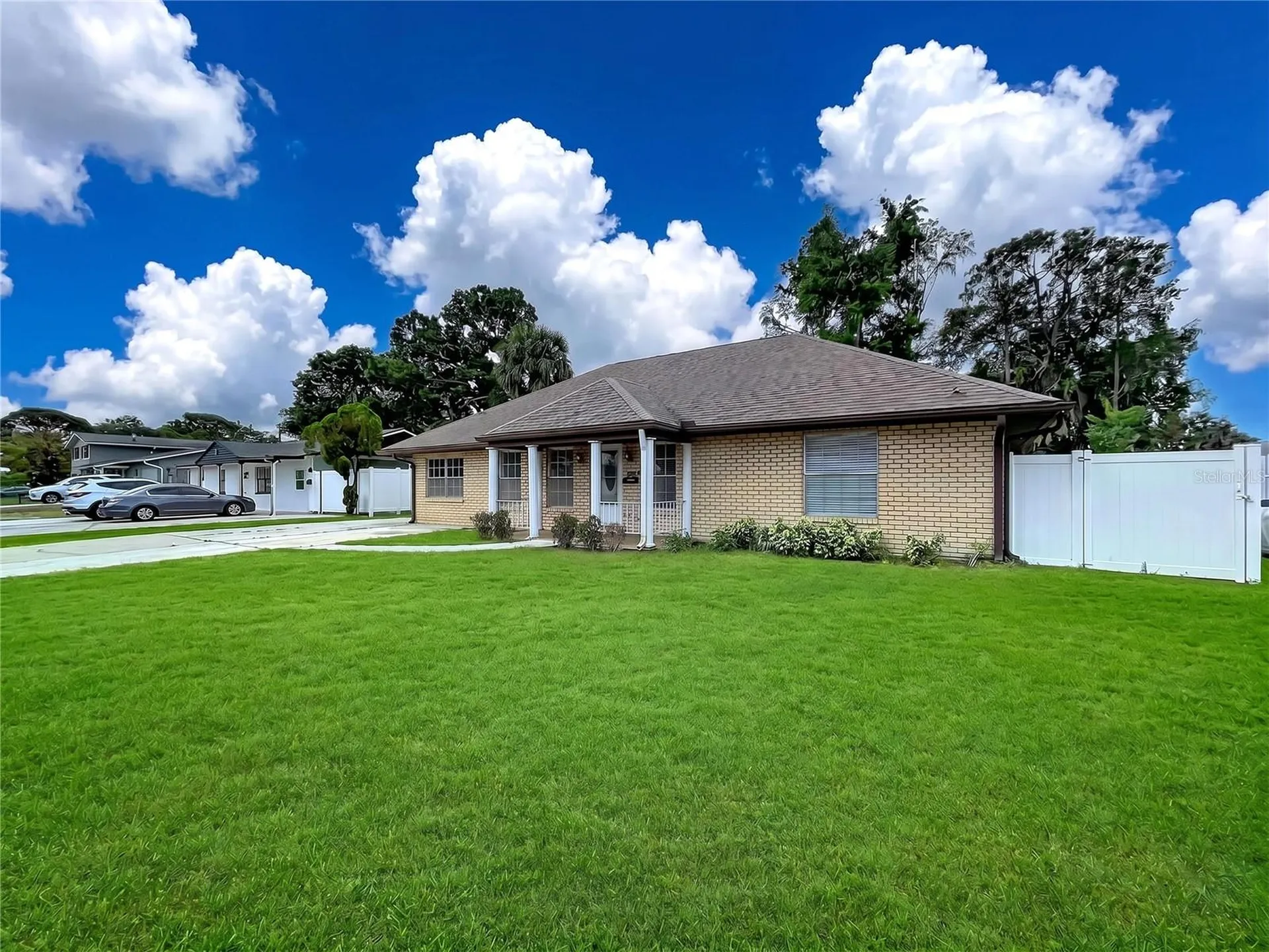 7706 W Elm Street Tampa FL 33615