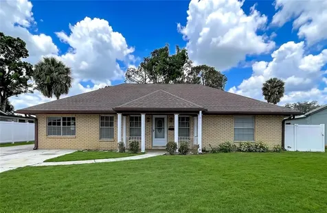 7706 W Elm Street Tampa FL 33615
