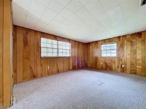 7706 W Elm Street Tampa FL 33615