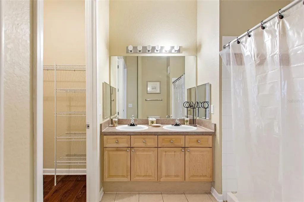 206 Terrace Ridge Circle Davenport FL 33896