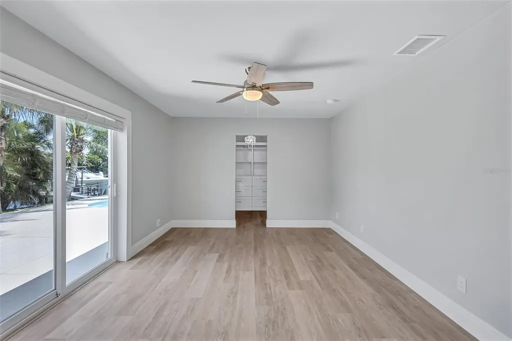4417 Trout Drive SE St Petersburg FL 33705