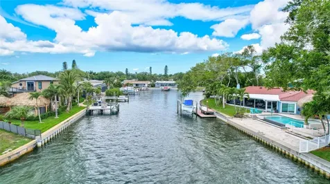 4417 Trout Drive SE St Petersburg FL 33705