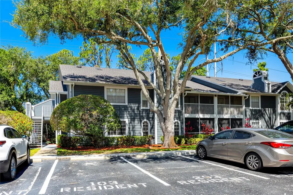 2101 Fox Chase Boulevard Palm Harbor FL 34683