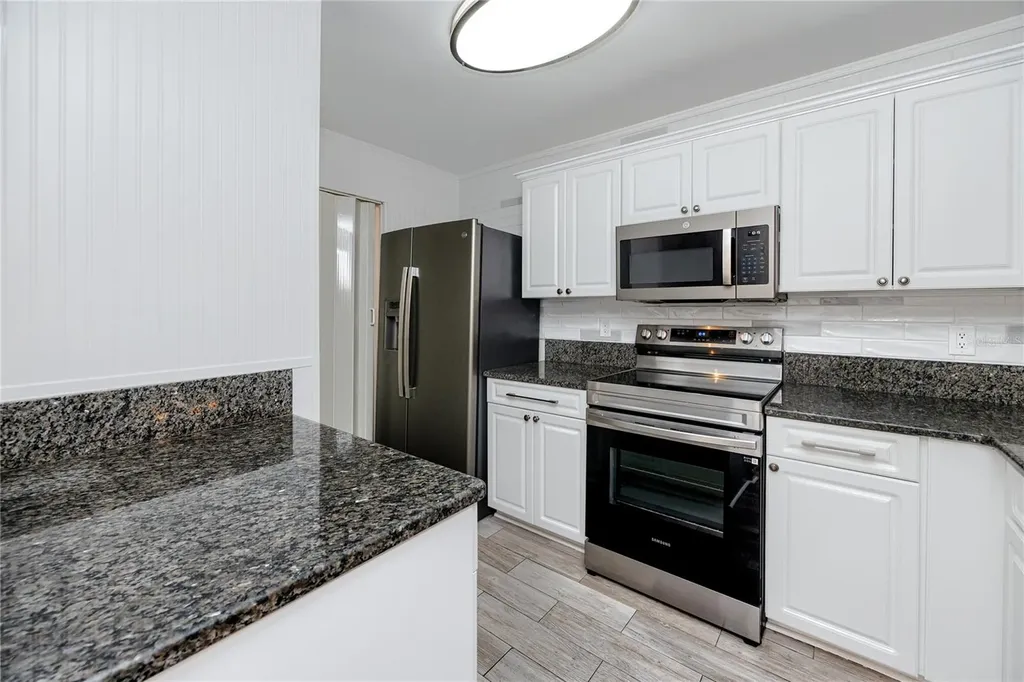 2101 Fox Chase Boulevard Palm Harbor FL 34683