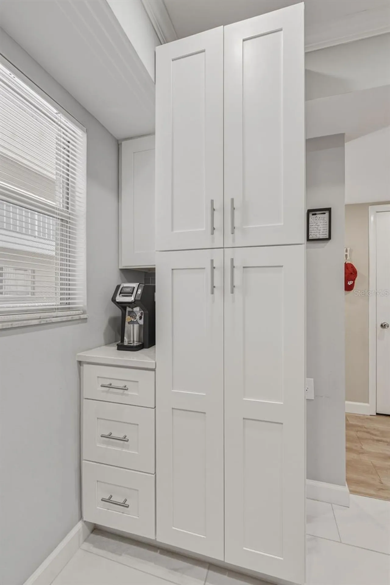 1520 Glen Oaks Drive E Sarasota FL 34232