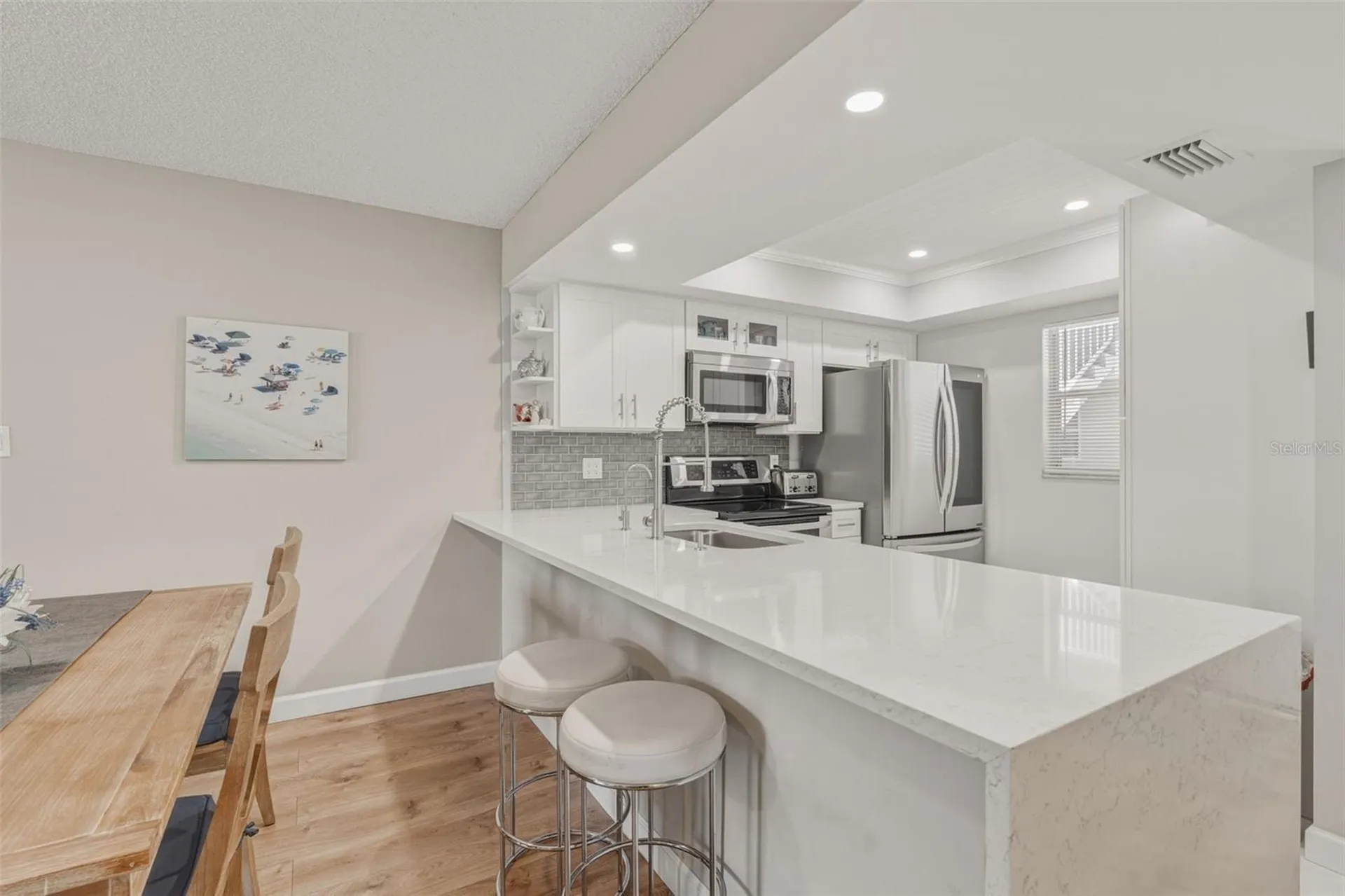 1520 Glen Oaks Drive E Sarasota FL 34232