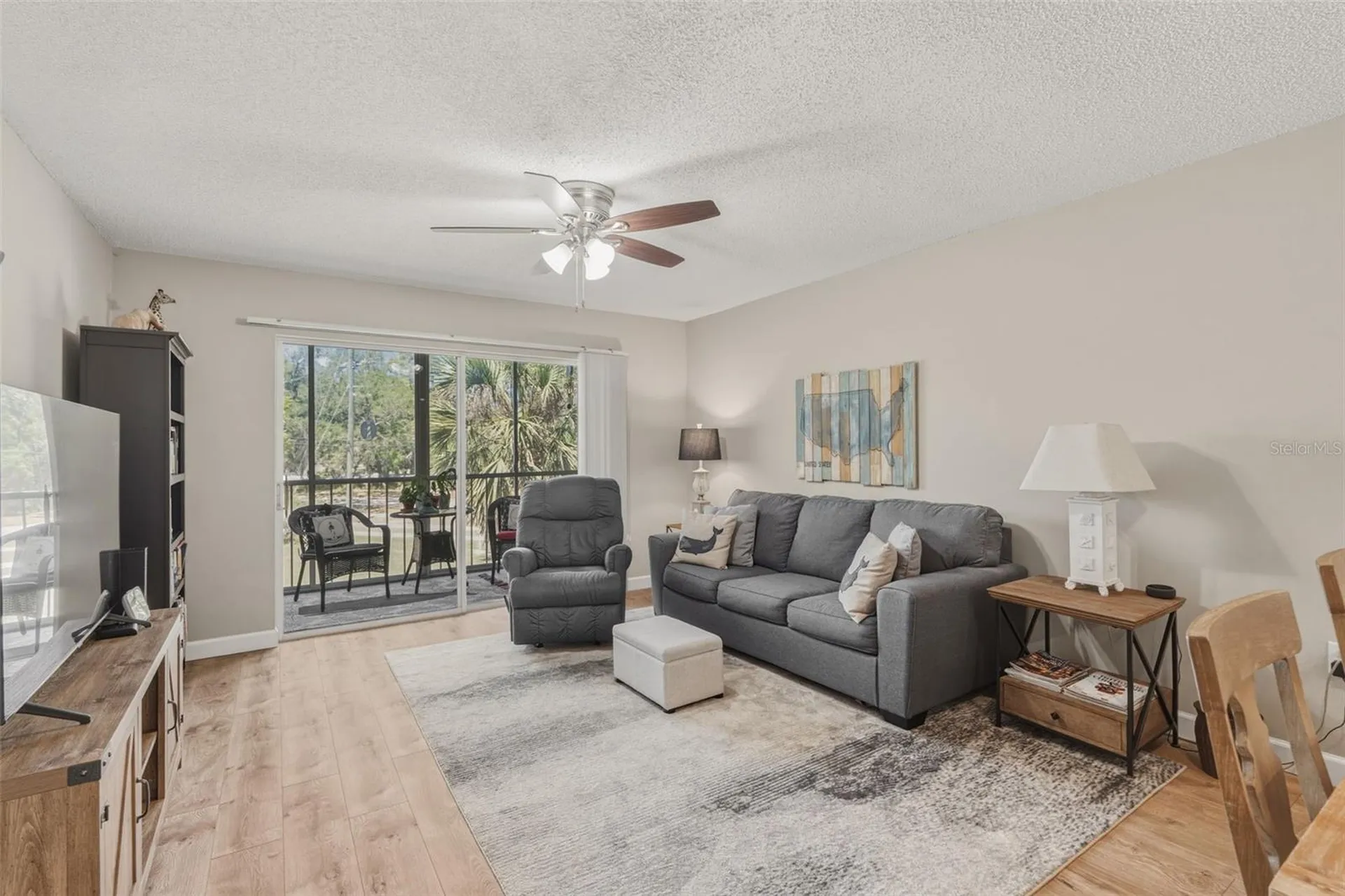 1520 Glen Oaks Drive E Sarasota FL 34232