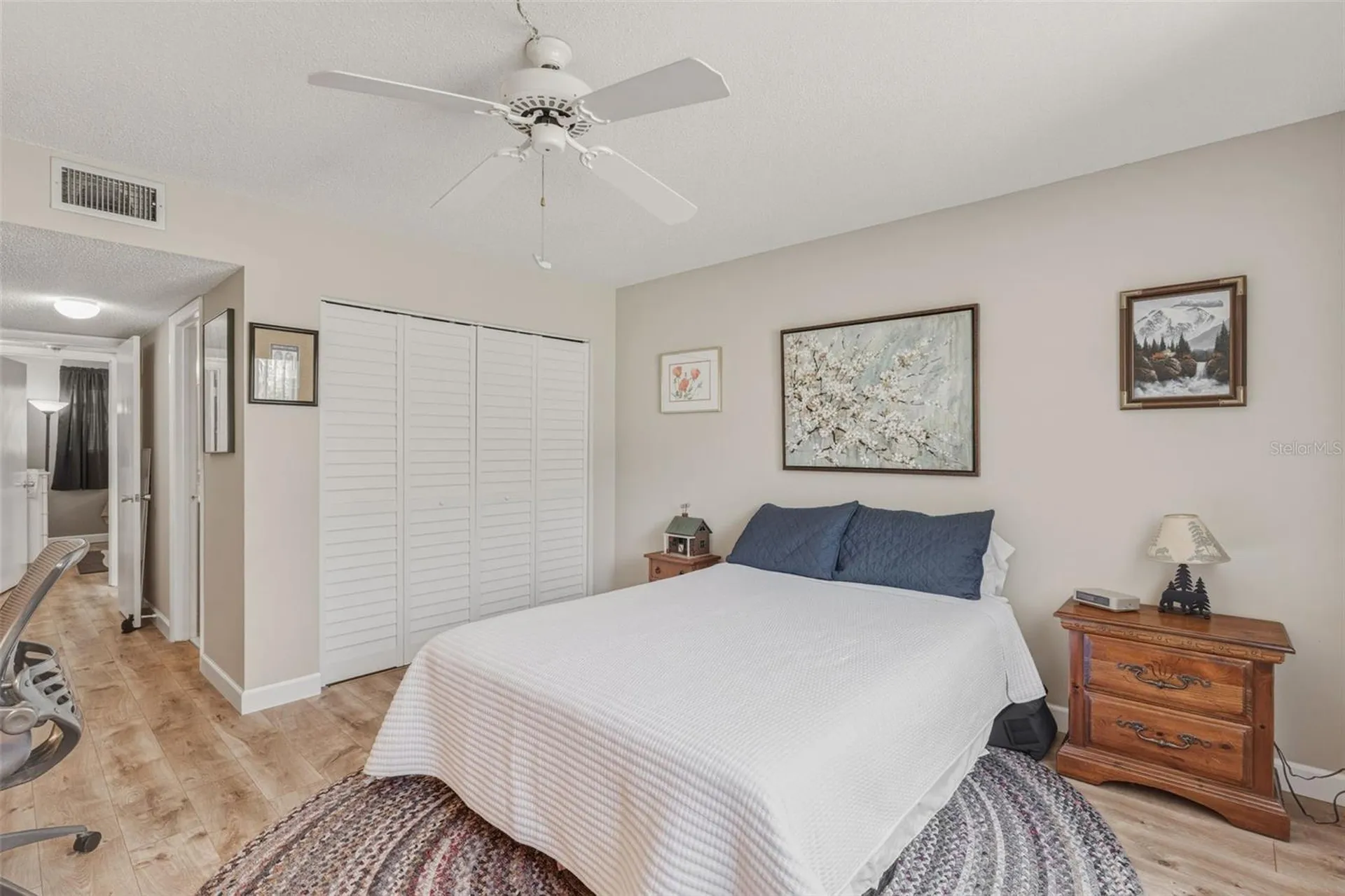 1520 Glen Oaks Drive E Sarasota FL 34232
