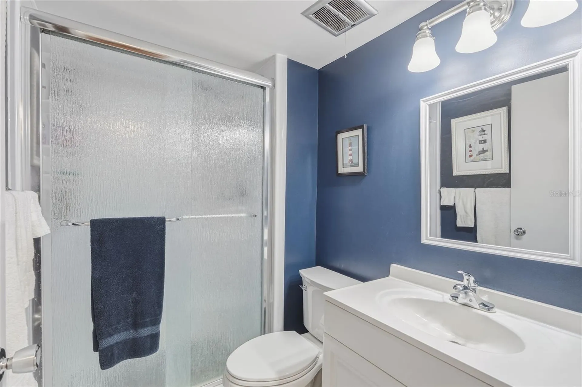 1520 Glen Oaks Drive E Sarasota FL 34232