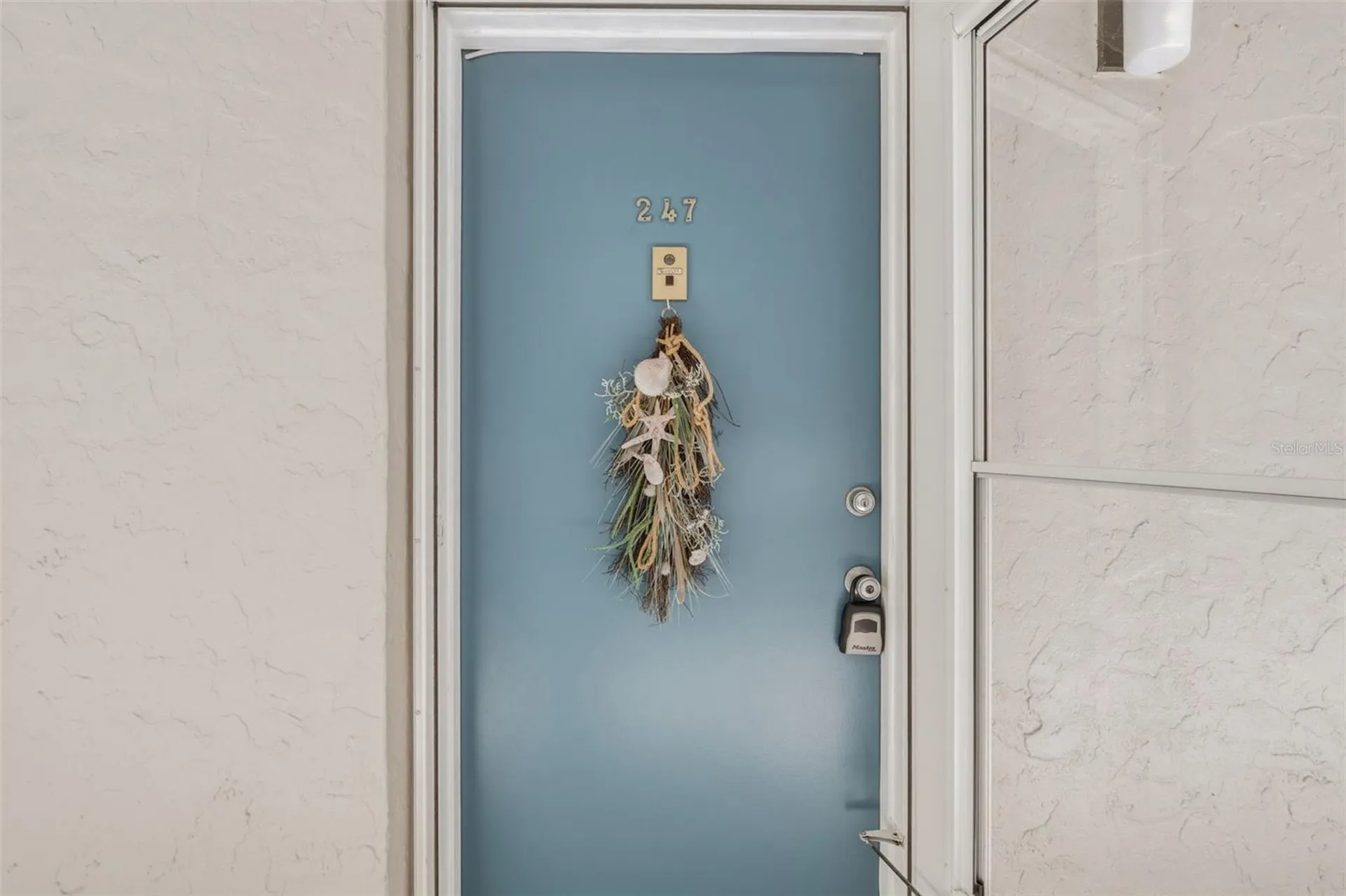 1520 Glen Oaks Drive E Sarasota FL 34232