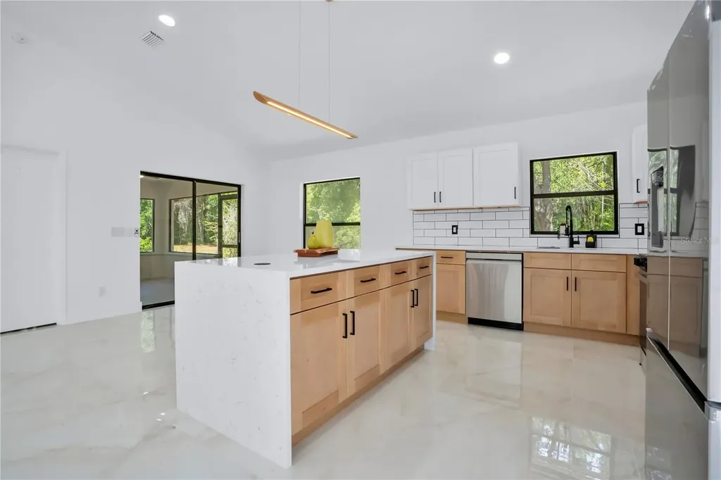11230 Elmfield Drive Tampa FL 33625