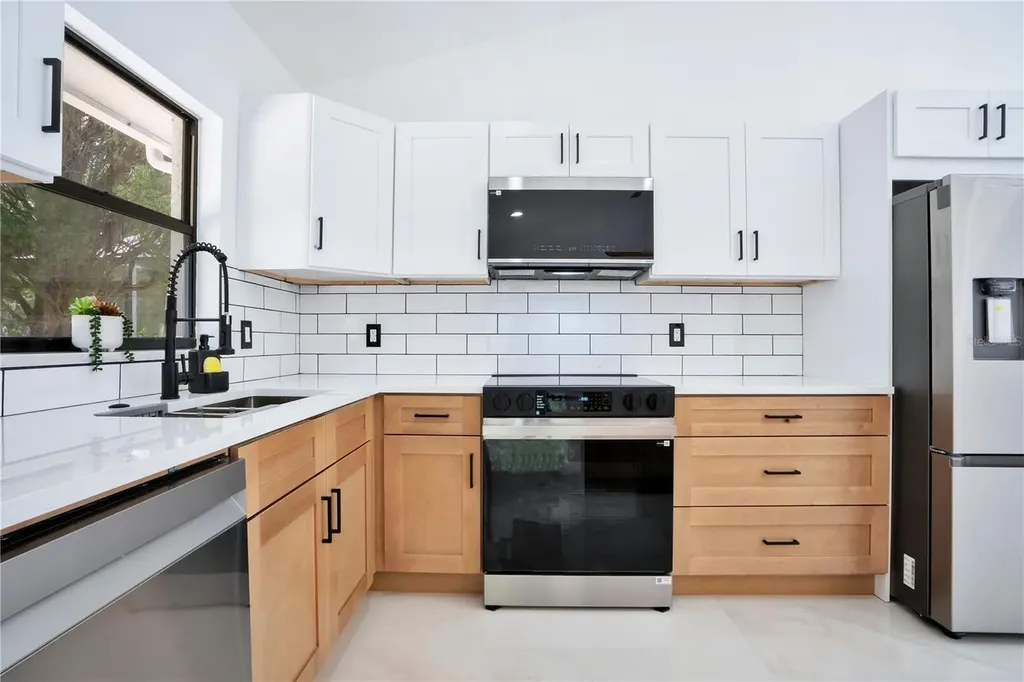 11230 Elmfield Drive Tampa FL 33625