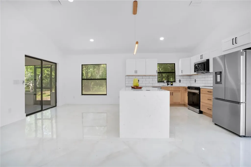 11230 Elmfield Drive Tampa FL 33625