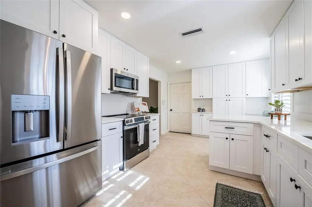 58 Lake Link Circle SE Winter Haven FL 33884