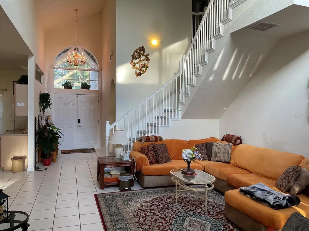 329 Windsor Pi Davenport FL 33896