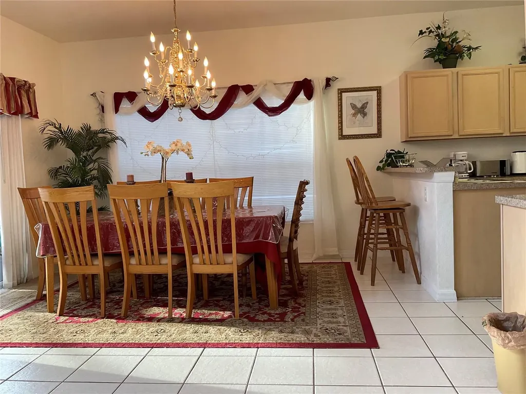329 Windsor Pi Davenport FL 33896