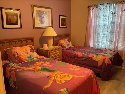 329 Windsor Pi Davenport FL 33896