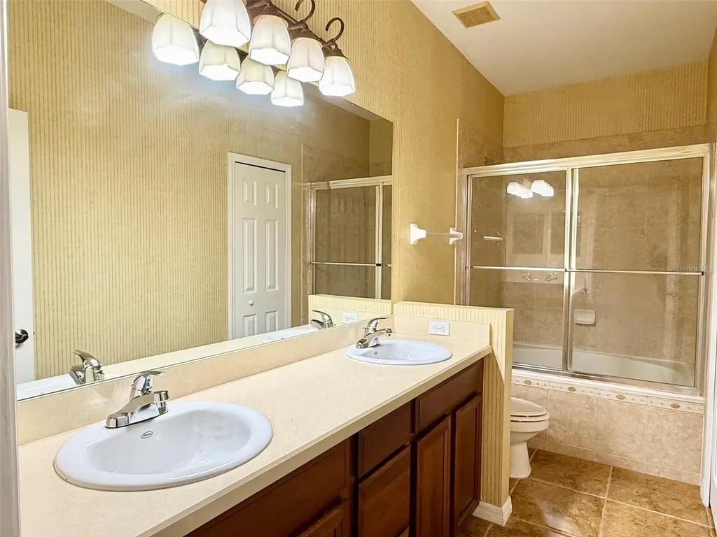 4064 Alcott Circle Orlando FL 32828