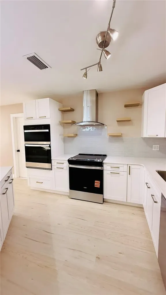 6409 Rosewood Drive Tampa FL 33615