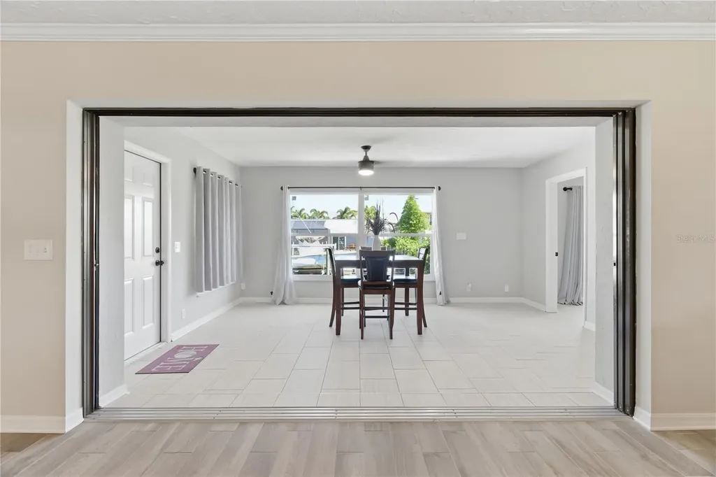 4219 2nd Avenue NE Bradenton FL 34208